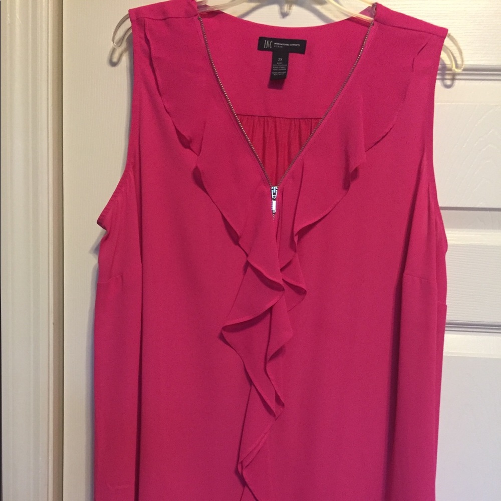 Reduced!Pink sleeveless top,ruffle zipper front
